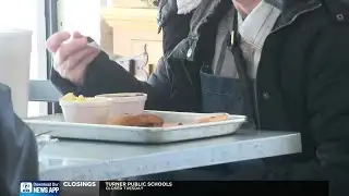 “We try to be open when we can”: Restaurants remain open during winter storm