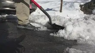 Who is responsible for clearing apartment complex