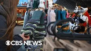 Why Americans are expected to break holiday spending record, despite inflation