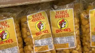 Why do travelers love Buc-ee