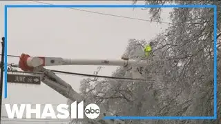 Winter storm leaves thousands without power in the south
