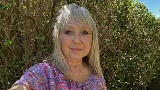 World news (predictions)Chat with Chrissy . Australia/psychic/ mystic. 