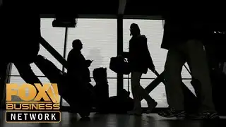 WOW Air ceases operations, stranding passengers